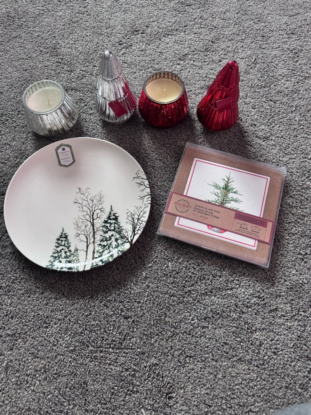 Holiday Tree Ceramic Plate & Red/Silver Decorative Candle Set